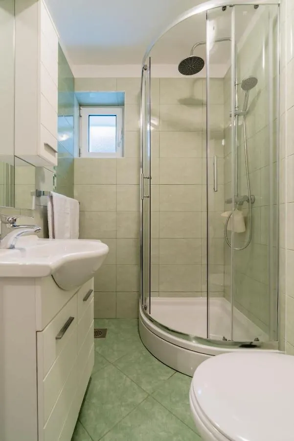 Apartman Linnea Rijeka 0*,  Croatia